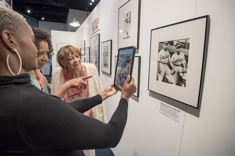 Milwaukee Brewers Negro League Tribute Game - TheYNLBPTraveling Exhibit